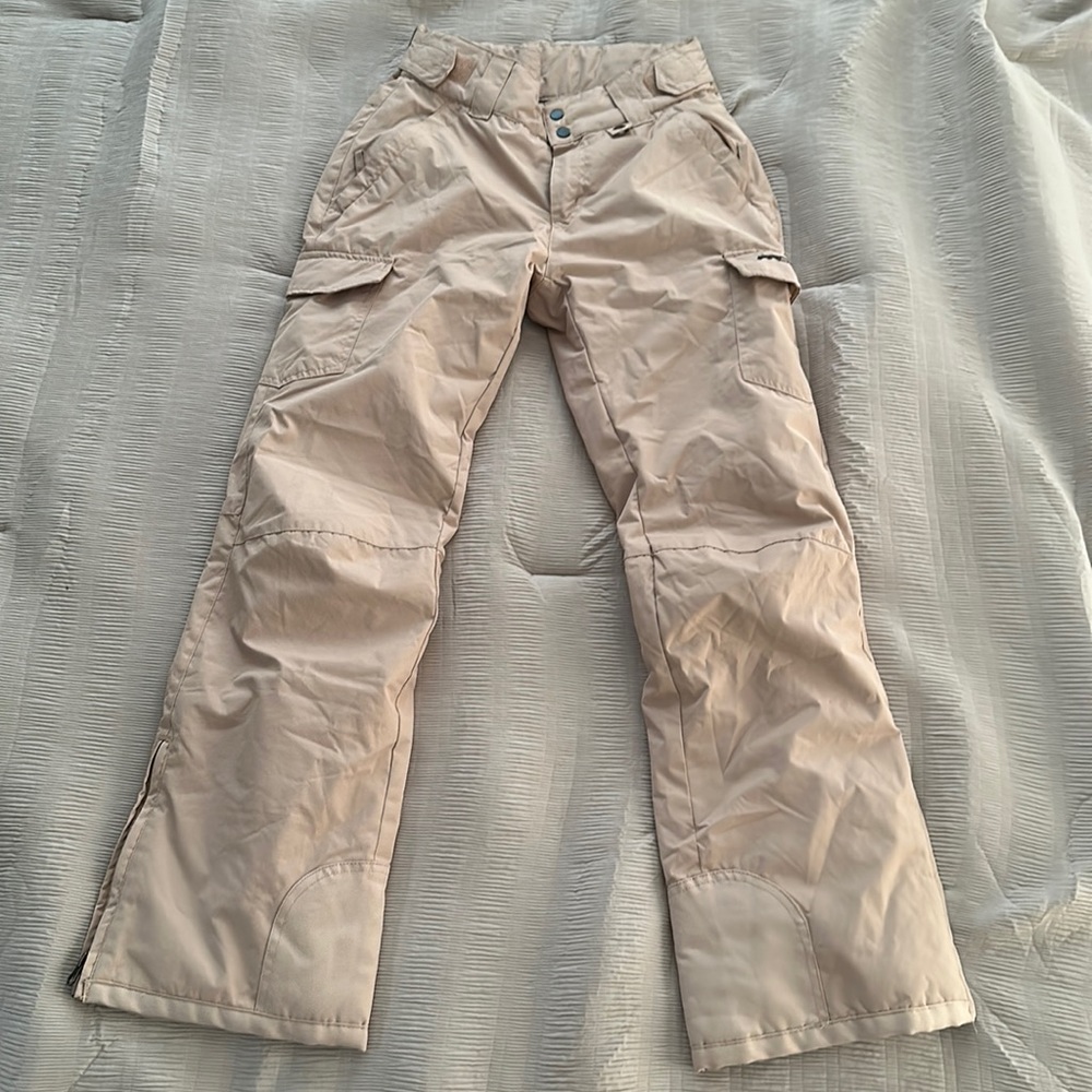 Women’s Insulated Cargo Ski/Snowboard Pants in Khaki, Size Small